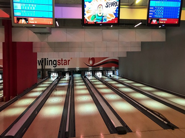 Best bowling alleys Lyon lanes tournaments near you