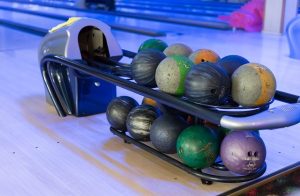 Best bowling alleys Seattle lanes tournaments near you