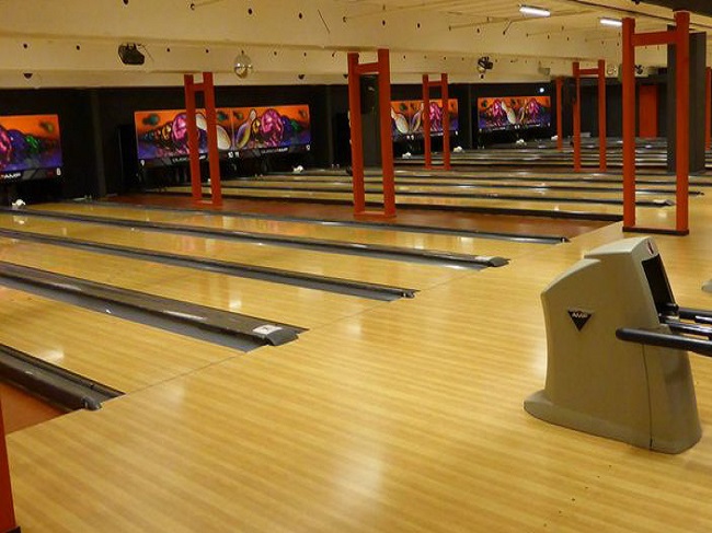 Best bowling alleys Copenhagen lanes tournaments near you