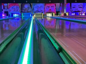 Best bowling alleys Edinburgh lanes tournaments near you