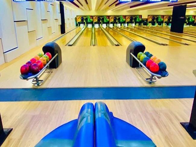 Best bowling alleys Minsk lanes tournaments near you