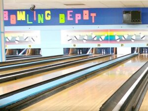 Best bowling alleys Brussels lanes tournaments near you