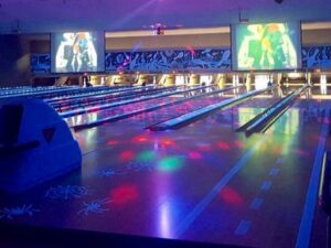 Best bowling alleys Charlotte lanes tournaments near you