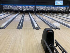 Best bowling alleys Cleveland lanes tournaments near you