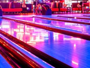 Best bowling alleys Denver lanes tournaments near you