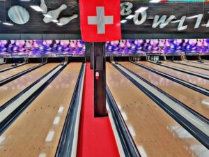 Best bowling alleys Geneva lanes tournaments near you