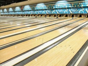 Best bowling alleys Houston lanes tournaments near you