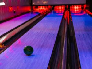 Best bowling alleys Melbourne lanes tournaments near you