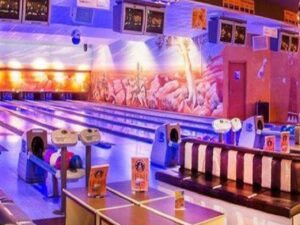 Best bowling alleys Berlin lanes tournaments near you