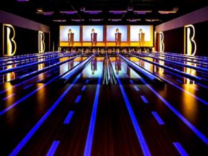 Best bowling alleys Memphis lanes tournaments near you